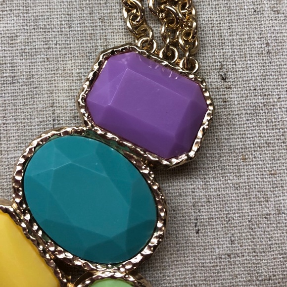 Multi-Colored Statement Necklace - Picture 5 of 6